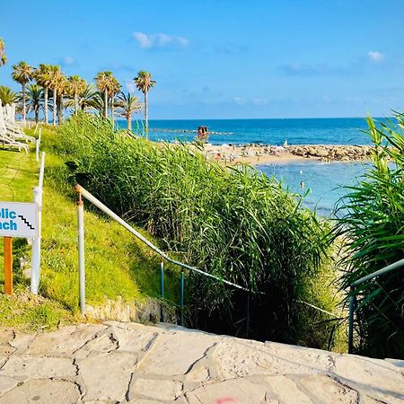 Townhouse By The Sea Pirate Harbor Paphos Exterior foto