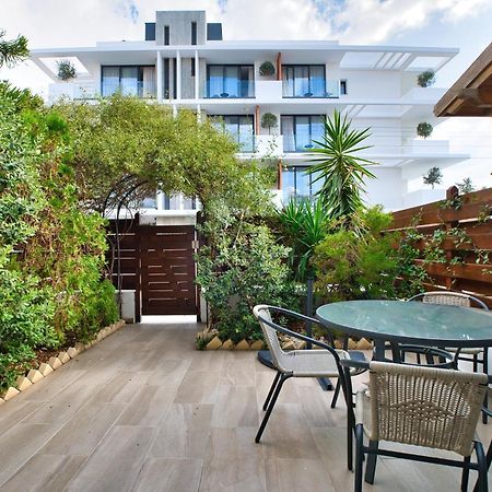 Townhouse By The Sea Pirate Harbor Paphos Exterior foto
